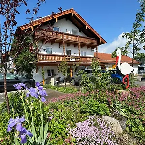 Ihre Bayrisch Mehr... Gstadt am Chiemsee